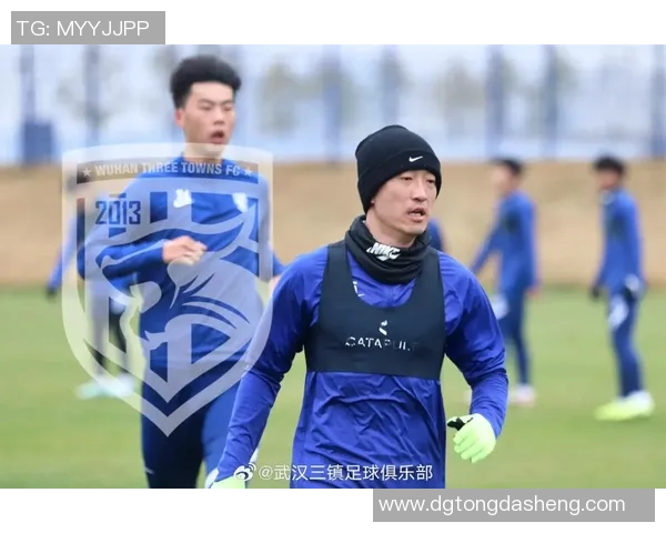 武汉足球队阵地战战术解析与未来发展展望